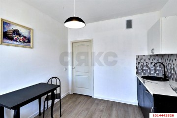 Фото №3: 1-комнатная квартира 40 м² - Краснодар, мкр. Московский, ул. им. Артюшкова В.Д., 1