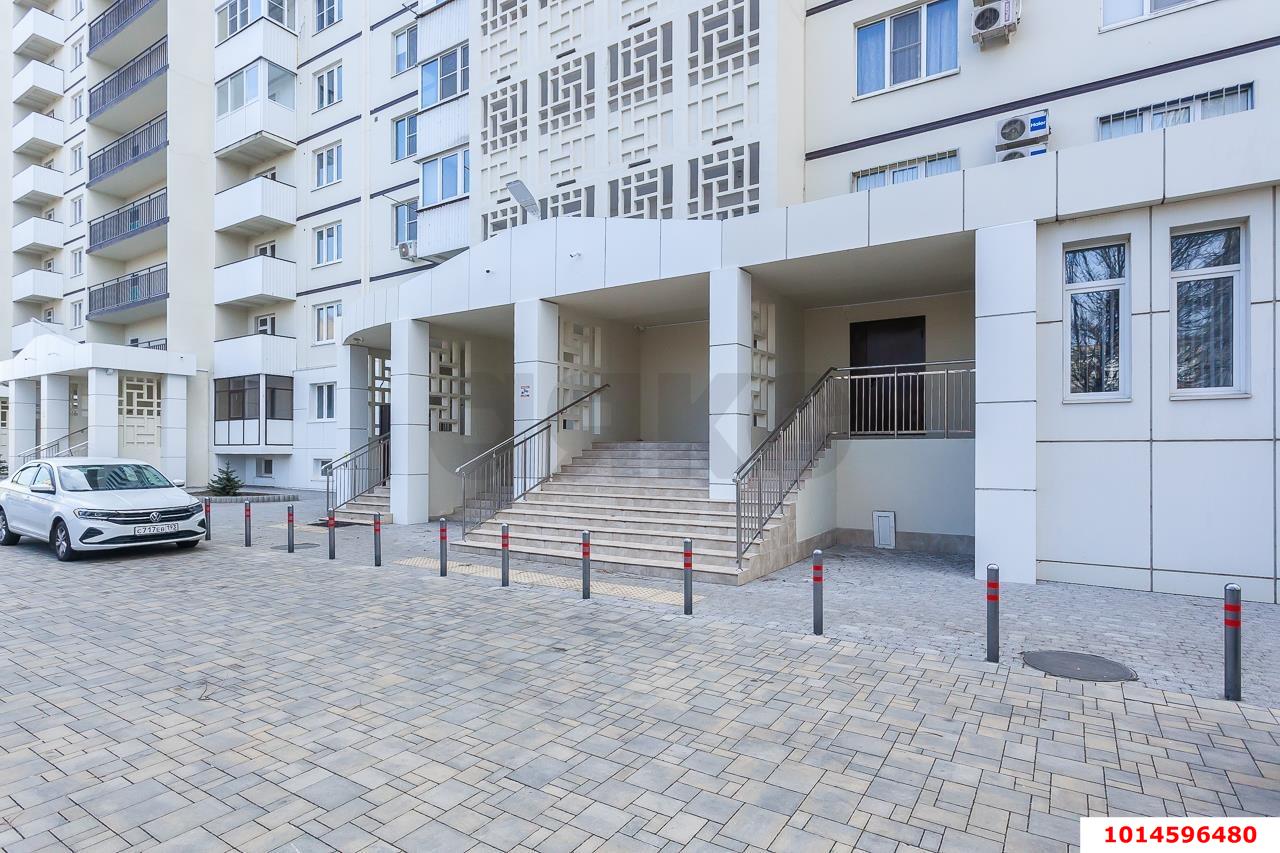 Фото №1: 2-комнатная квартира 66 м² - Краснодар, Центральный, ул. Севастопольская, 6