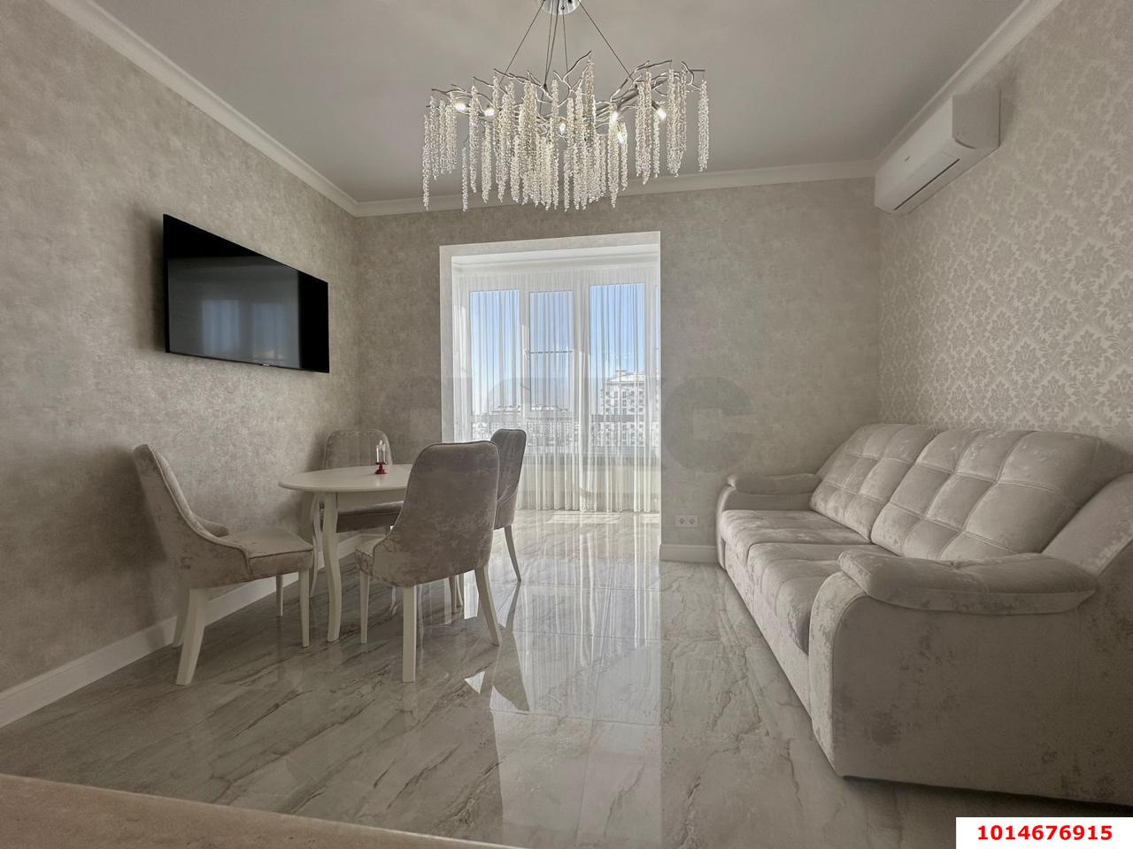 Фото №1: 1-комнатная квартира 43 м² - Краснодар, Прикубанский внутригородской округ, Фестивальный, мкр. Солнечный, ул. имени Симиренко, 71к2