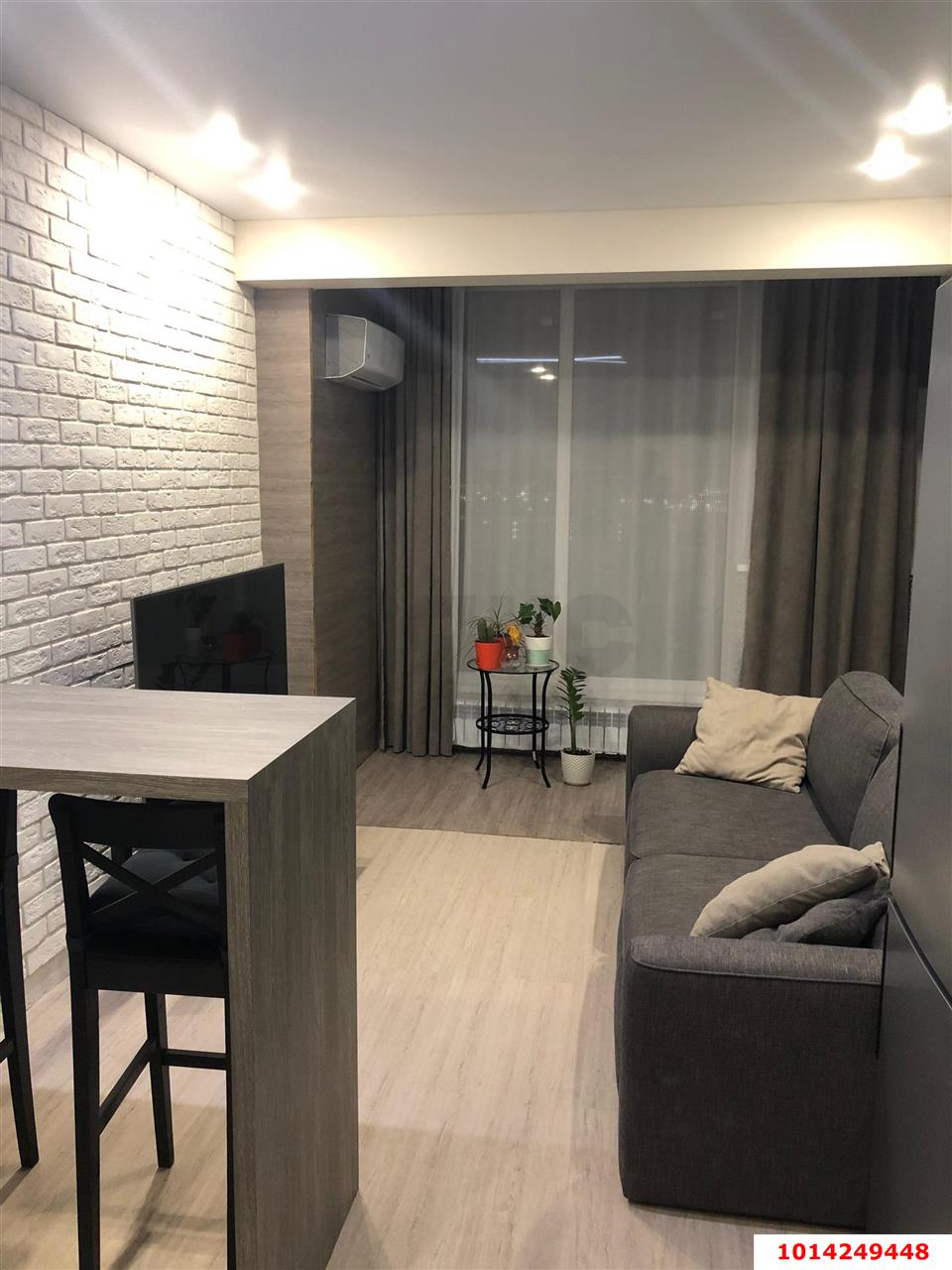 Фото №2: 1-комнатная квартира 43 м² - Краснодар, Музыкальный, ЖК Времена Года, имени Петра Метальникова, Завод Радиоизмерительных Приборов, Прикубанский внутригородской округ, мкр. жилой комплекс Времена года, ул. Петра Метальникова, 5к1