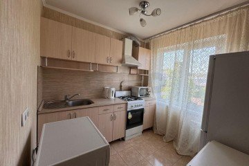Фото №1: 1-комнатная квартира 33 м² - Краснодар, мкр. Гидростроителей, ул. имени Дмитрия Благоева, 2