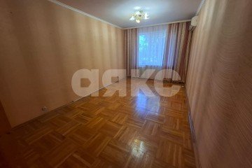 Фото №2: 3-комнатная квартира 63 м² - Майкоп, мкр. Восход, пер. 7-й, 16