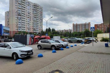 Фото №2: Торговое помещение 20 м² - Краснодар, мкр. Восточно-Кругликовский, ул. Восточно-Кругликовская, 46/11