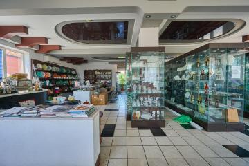 Фото №5: Коммерция 349 м² - Краснодар, мкр. Сельскохозяйственный Институт, ул. 1-я Линия, 35