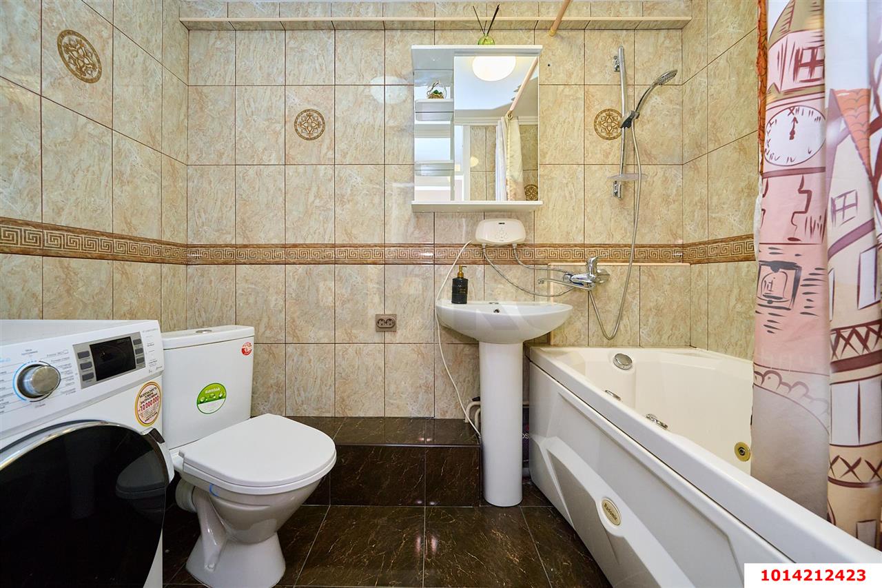 Фото №7: 3-комнатная квартира 66 м² - Краснодар, Центральный внутригородской округ, мкр. Центральный, ул. Ленина, 71