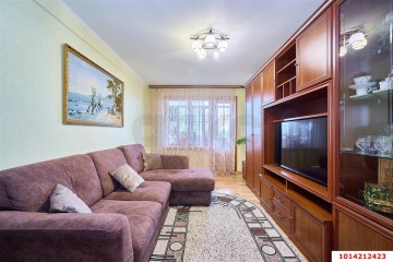 Фото №1: 3-комнатная квартира 58 м² - Краснодар, мкр. Центральный, ул. Ленина, 71