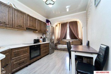 Фото №2: 1-комнатная квартира 41 м² - Краснодар, мкр. Музыкальный, ул. имени Сергея Есенина, 149
