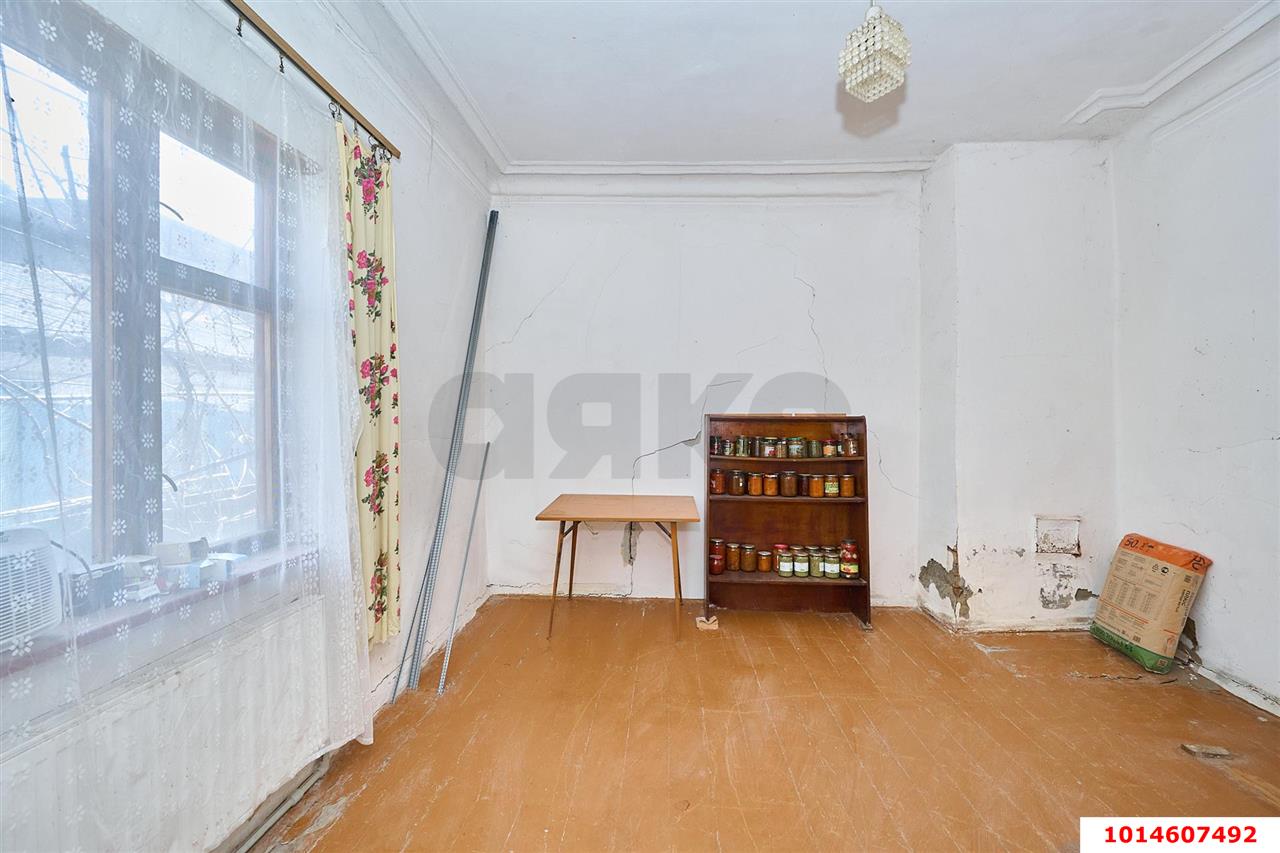 Фото №2: 1-комнатная квартира 26 м² - Краснодар, Центральный внутригородской округ, мкр. Центральный, ул. Чапаева, 124