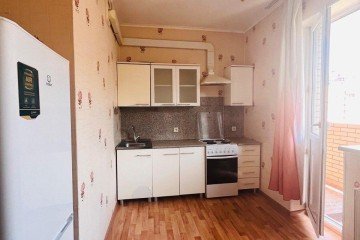Фото №1: 1-комнатная квартира 34 м² - Краснодар, мкр. Краевая Клиническая Больница, ул. Восточно-Кругликовская, 86