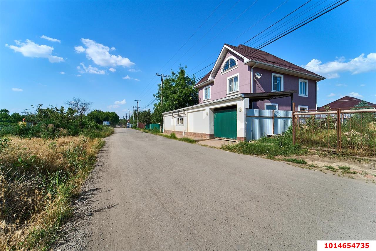Фото №1: Дом 290 м² + 4 сот. - Виктория, Прикубанский внутригородской округ, ул. Лесная, 10