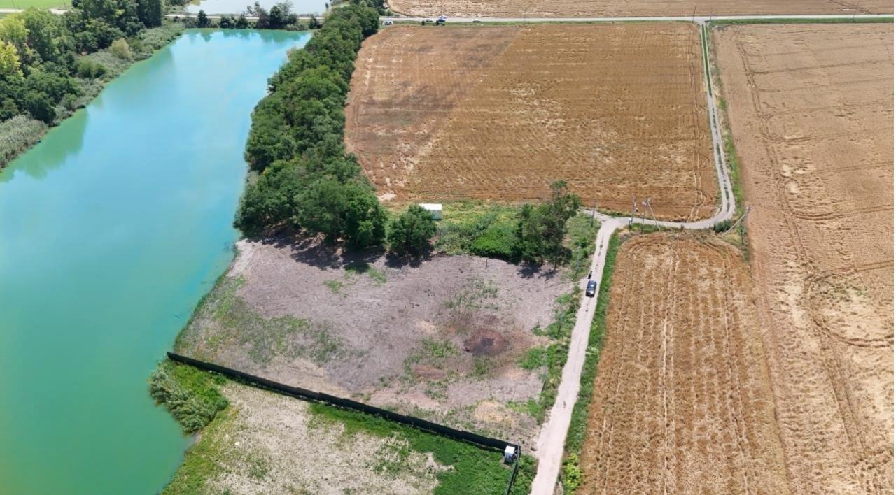 Фото №3: Коммерция 40 м² - Краснодарский край Калининский район