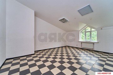 Фото №3: Торговое помещение 1135 м² - Краснодар, мкр. Юбилейный, пр-кт Чекистов, 15/1