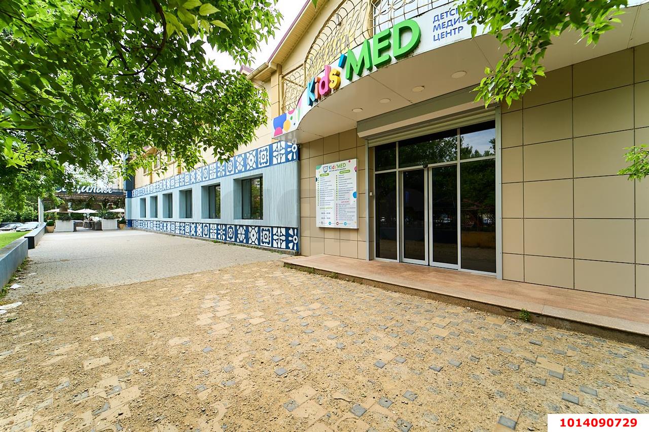 Фото №11: Торговое помещение 1135 м² - Краснодар, Юбилейный, пр-кт Чекистов, 15/1