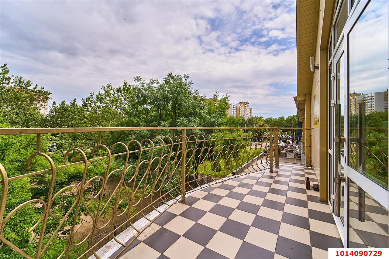 Фото №10: Торговое помещение 1135 м² - Краснодар, Юбилейный, пр-кт Чекистов, 15/1