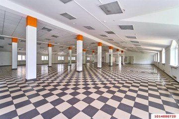Фото №1: Торговое помещение 1135 м² - Краснодар, мкр. Юбилейный, пр-кт Чекистов, 15/1