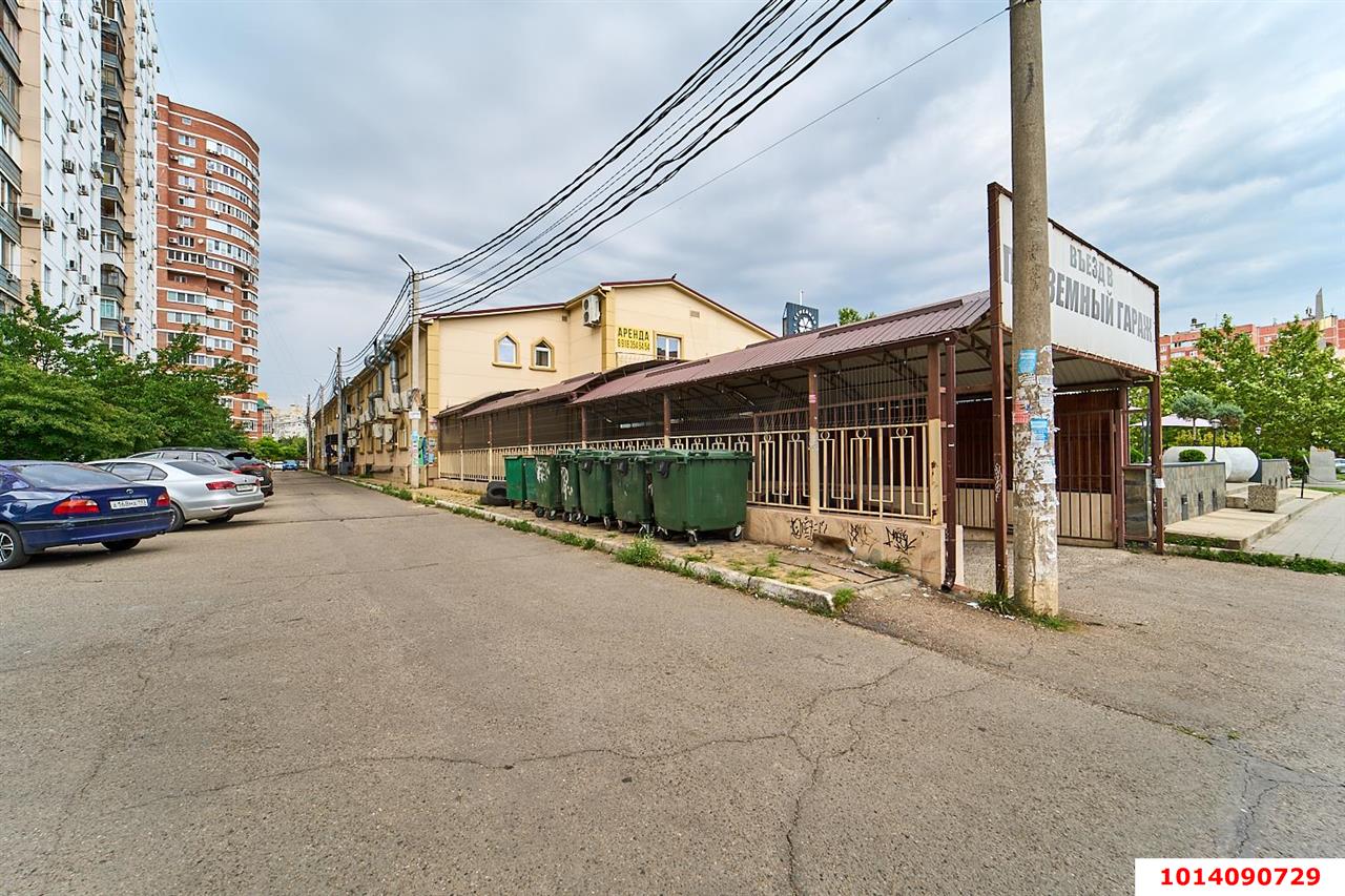 Фото №13: Торговое помещение 1135 м² - Краснодар, Юбилейный, пр-кт Чекистов, 15/1
