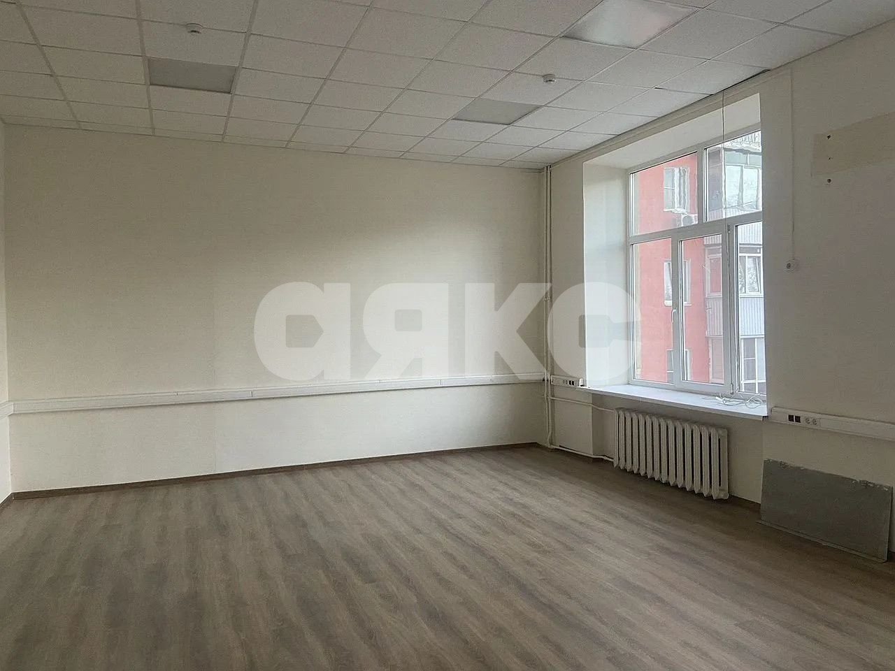 Фото №6: Коммерция 100 м² - Ростов-на-Дону, Ленинский, пр-кт Будённовский, 2