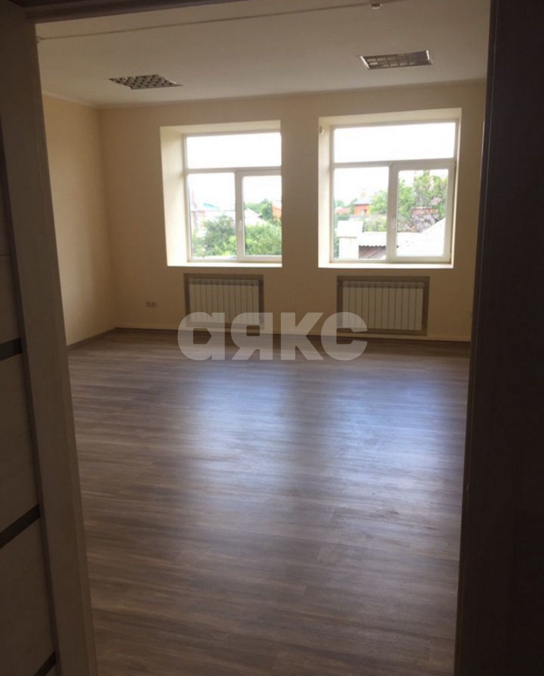 Фото №19: Коммерция 413 м² - Ростов-на-Дону, квартал Змиёвка, ул. Доватора, 102