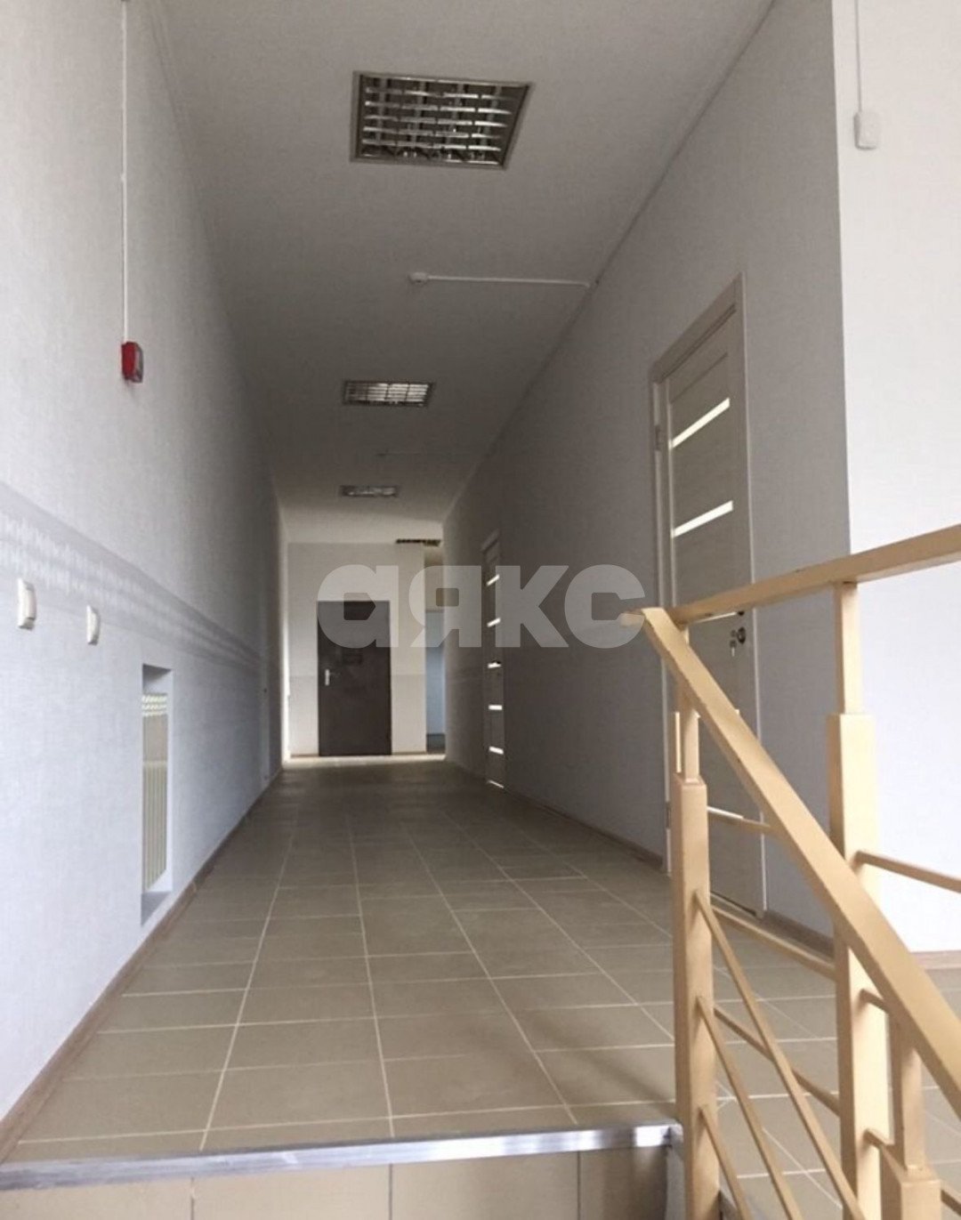 Фото №13: Коммерция 413 м² - Ростов-на-Дону, квартал Змиёвка, ул. Доватора, 102