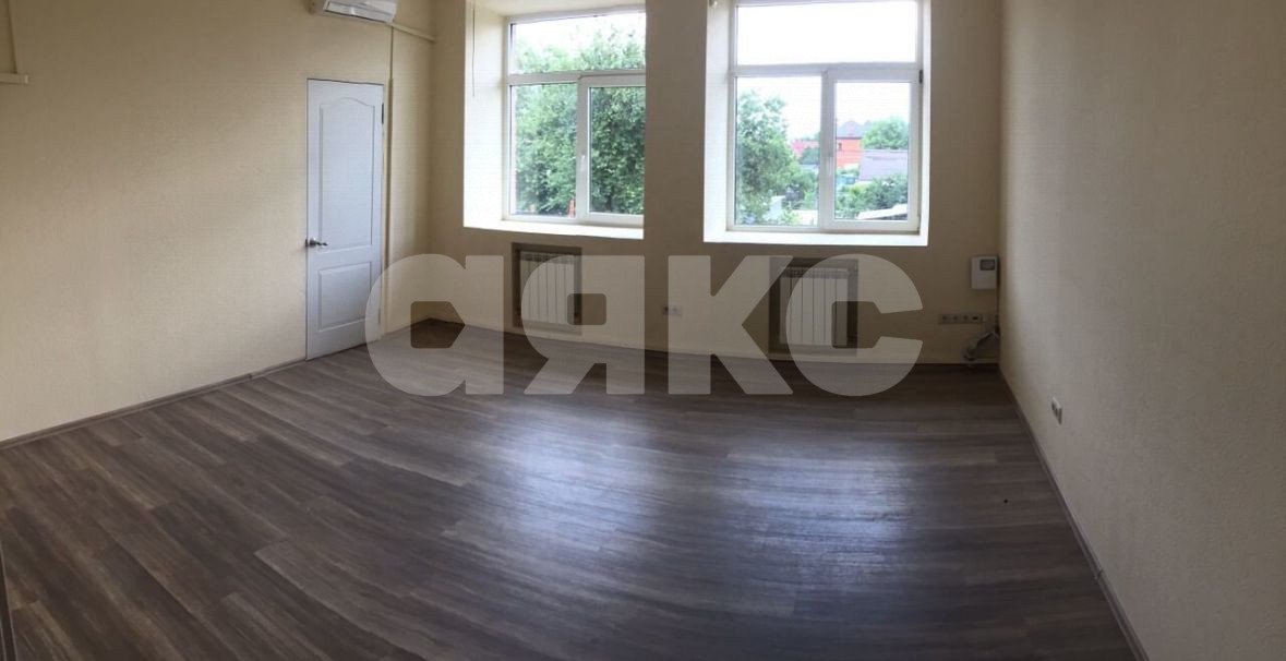Фото №36: Коммерция 413 м² - Ростов-на-Дону, квартал Змиёвка, ул. Доватора, 102