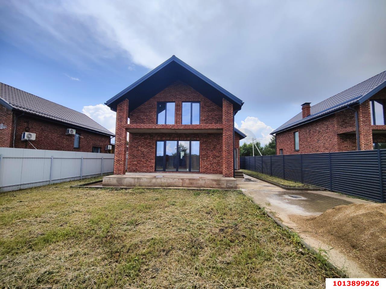 Фото №1: Дом 161 м² + 4 сот. - Южный, ст Ивушка, ул. Атаманская, 118