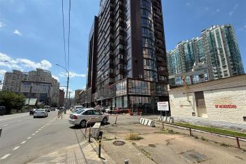 Фото №1: Коммерция 204 м² - Краснодар, мкр. Центральный, ул. Кубанская набережная, 33