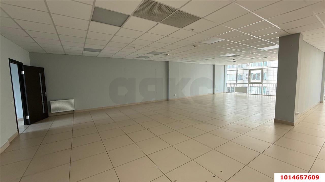 Фото №5: Коммерция 360 м² - Краснодар, Центральный внутригородской округ, Западный внутригородской округ, мкр. Центральный, ул. Кубанская набережная, 33