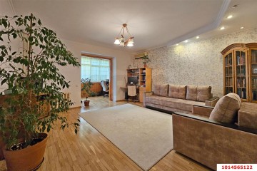 Фото №1: 2-комнатная квартира 67 м² - Краснодар, мкр. Круглик, ул. Академика Пустовойта, 6