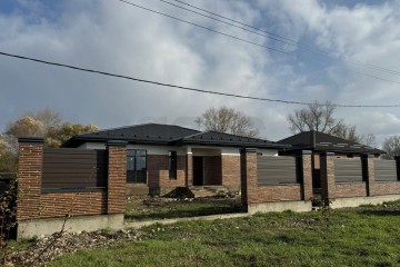 Фото №4: Дом 230 м² - Северный, мкр. квартал Северный, ул. Гиагинская, 42