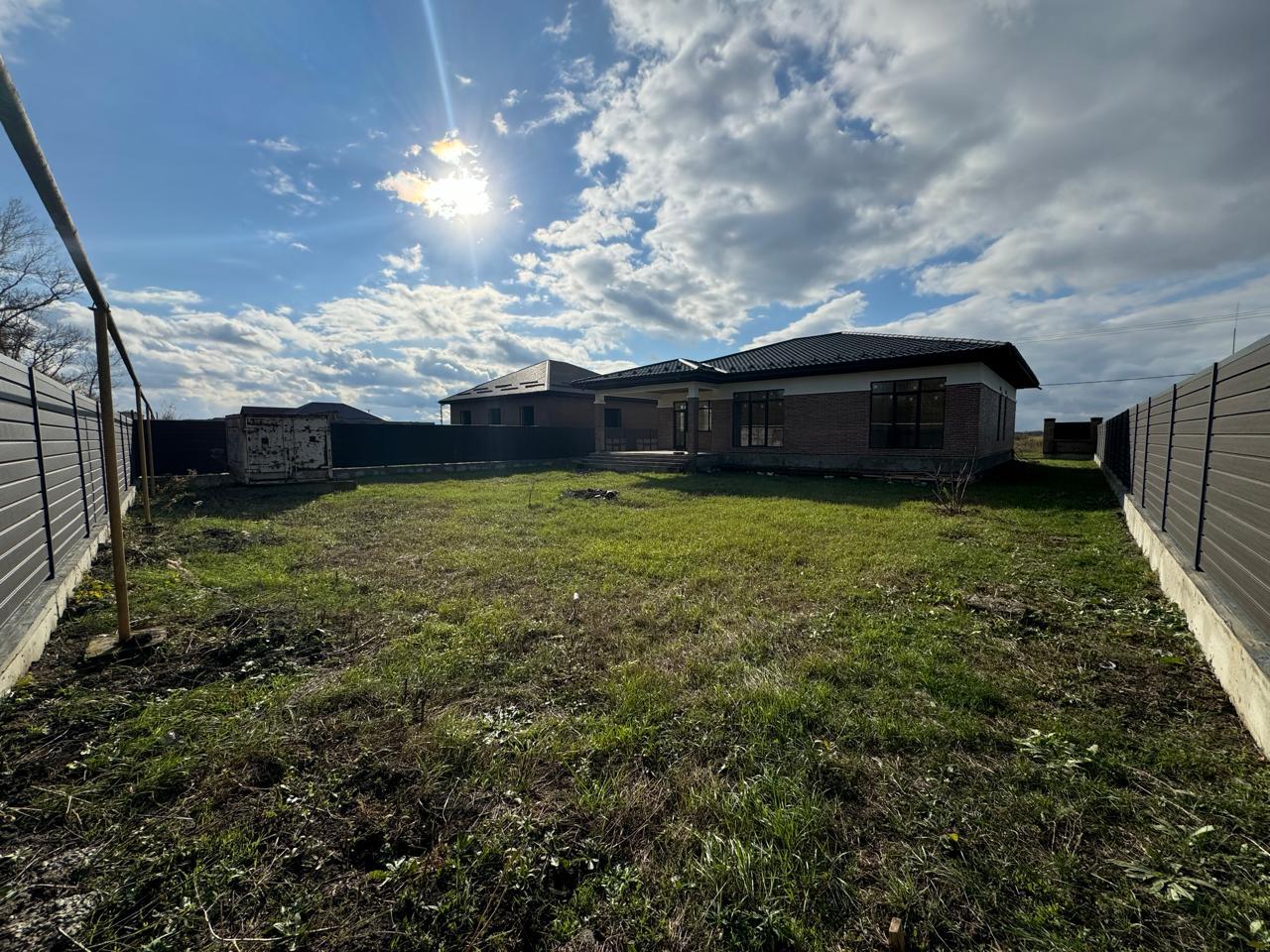 Фото №8: Дом 230 м² + 10 сот. - Северный, мкр. квартал Северный, ул. Гиагинская, 42