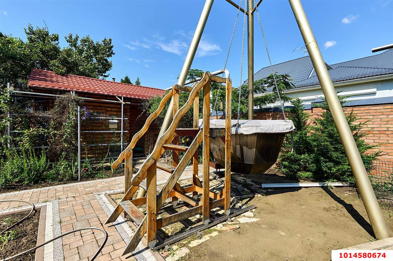 Фото №26: Дом 300 м² + 7 сот. - Краснодар, Прикубанский внутригородской округ, мкр. Фестивальный, ул. Видная, 2