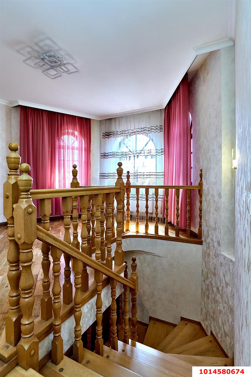 Фото №18: Дом 300 м² + 7 сот. - Краснодар, Прикубанский внутригородской округ, мкр. Фестивальный, ул. Видная, 2