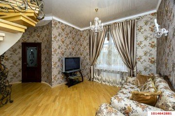 Фото №4: Дом 395 м² - Белозёрный, мкр. Прикубанский внутригородской округ, ул. Ипподромовская, 6