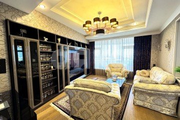Фото №1: 3-комнатная квартира 200 м² - Сочи, мкр. Светлана, ул. Депутатская, 2
