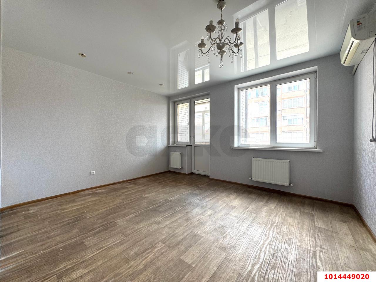 Фото №1: Студия 30 м² - Российский, Прикубанский внутригородской округ, мкр. ЖК Елисеевский, ул. Парижская, 5/3