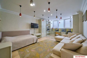 Фото №1: 3-комнатная квартира 150 м² - Краснодар, мкр. Солнечный, ул. Казбекская, 16