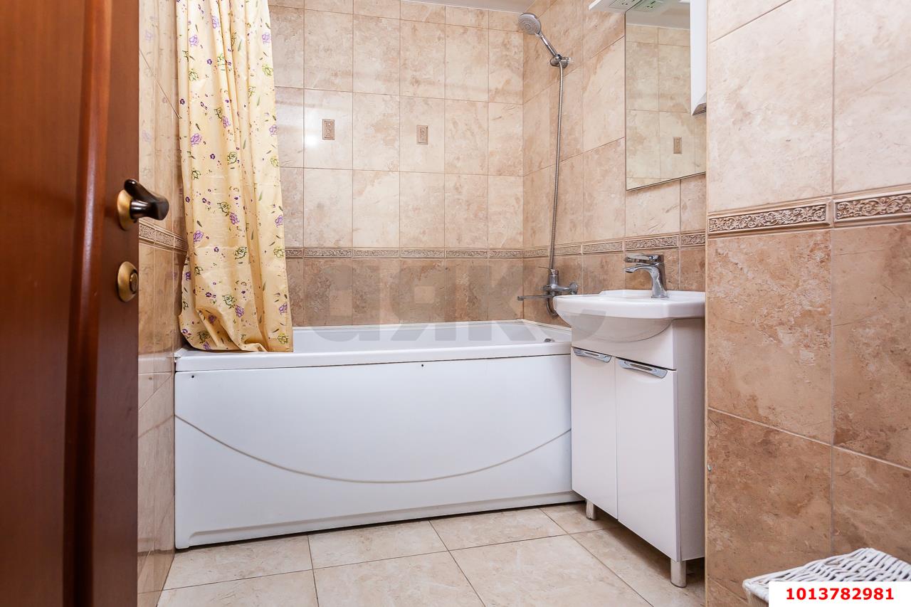 Фото №11: 3-комнатная квартира 85 м² - Краснодар, Прикубанский внутригородской округ, мкр. Молодёжный, ул. 2-я Целиноградская, 11