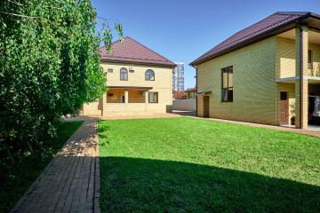 Фото №1: Дом 232 м² - Краснодар, мкр. Завод Радиоизмерительных Приборов, ул. Брюховецкая, 7