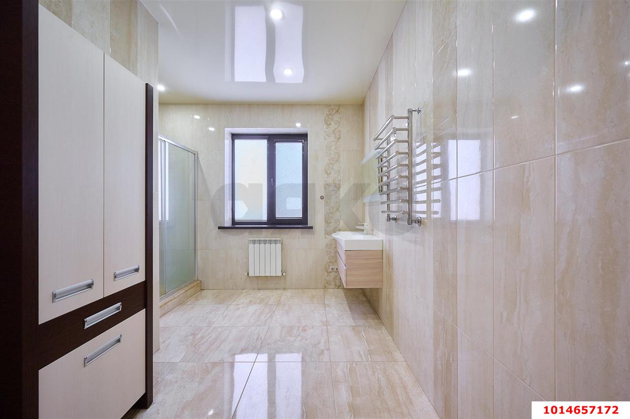 Фото №11: Дом 232 м² + 10 сот. - Краснодар, Завод Радиоизмерительных Приборов, ул. Брюховецкая, 7