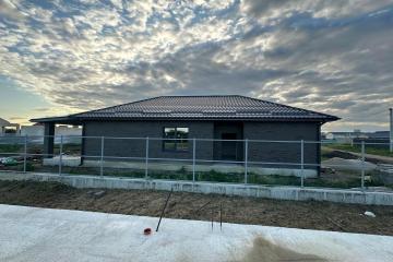 Фото №1: Дом 105 м² - Старобжегокай, ул. Чкалова, 10/1