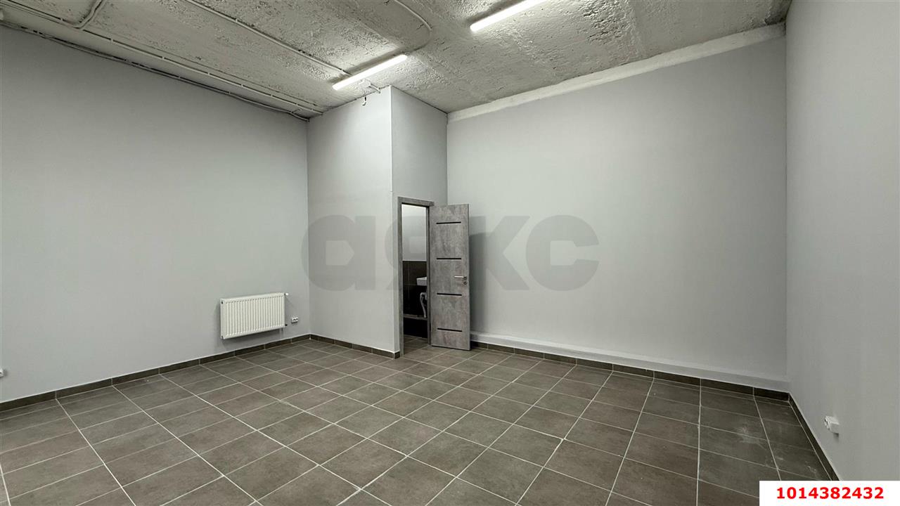 Фото №4: Торговое помещение 65 м² - Краснодар, Фестивальный, ул. Рашпилевская, 331