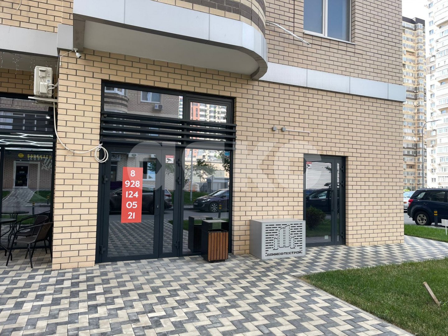 Фото №1: Коммерция 53 м² - Ростов-на-Дону, жилой комплекс Звезда Столицы, ул. Нансена, 103/1/8