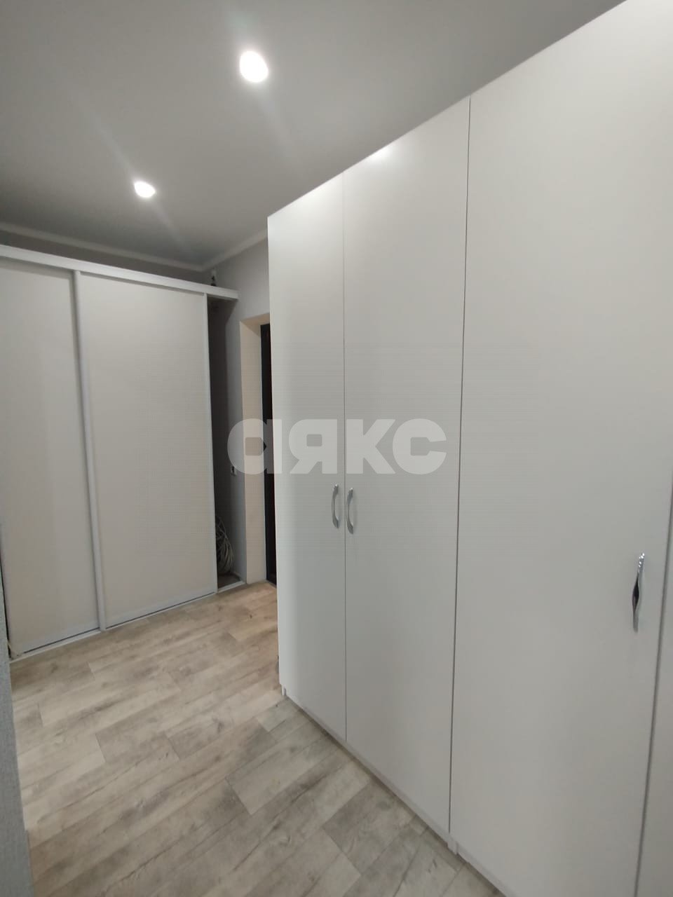 Фото №11: 1-комнатная квартира 37 м² - Нижнекамск, жилой комплекс Кама Сити, ул. Сююмбике, 64Б