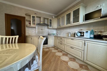 Фото №2: 3-комнатная квартира 109 м² - Краснодар, мкр. Восточно-Кругликовский, ул. им. Героя Яцкова И.В., 4