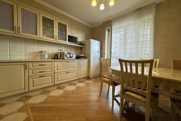 Фото №1: 3-комнатная квартира 109 м² - Краснодар, мкр. Восточно-Кругликовский, ул. им. Героя Яцкова И.В., 4