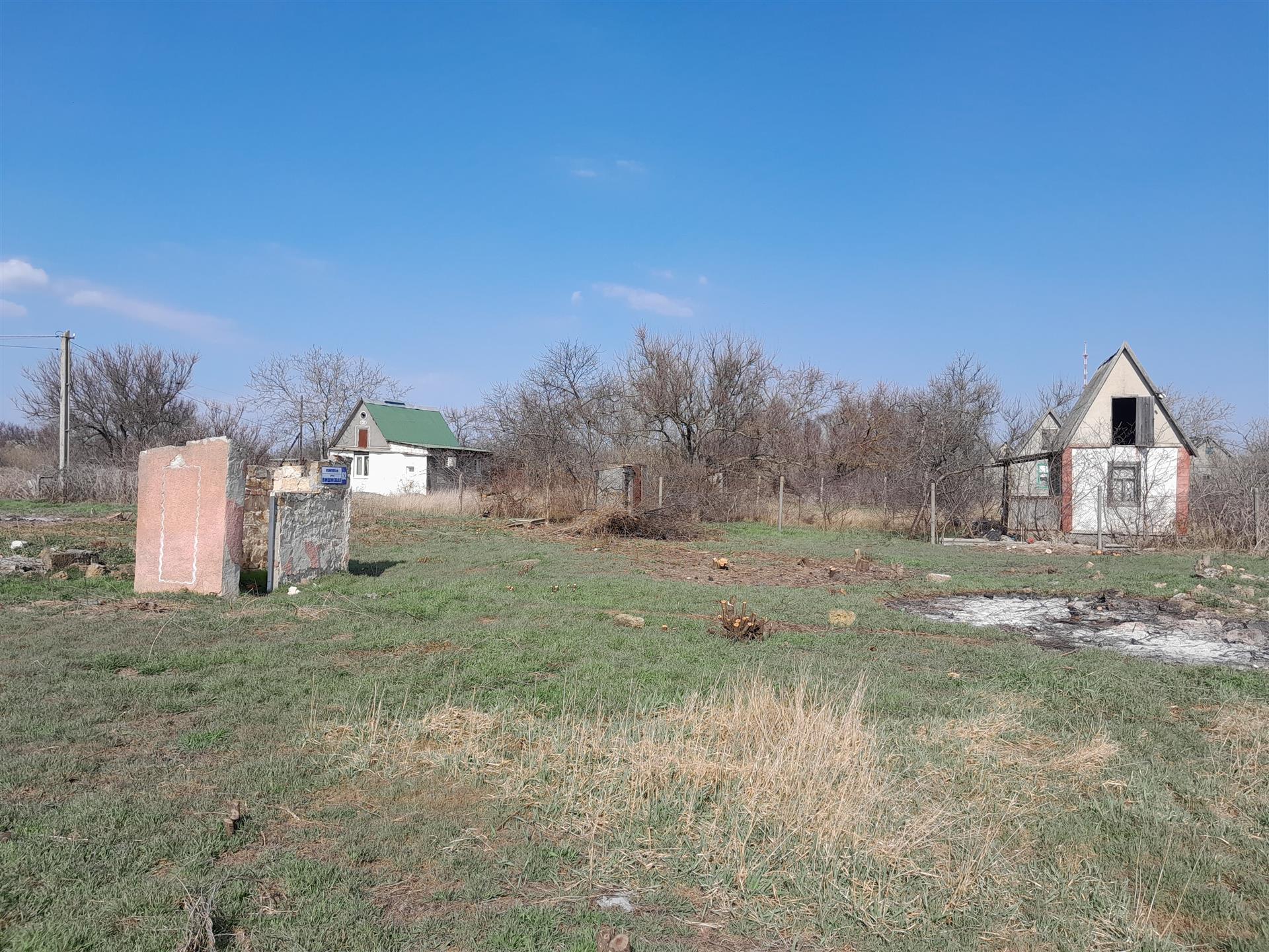 Фото №6: Земельный участок 4.13 сот. - Красноперекопск, мкр. садоводческое общество Мичуринец, ул. Вишнёвая