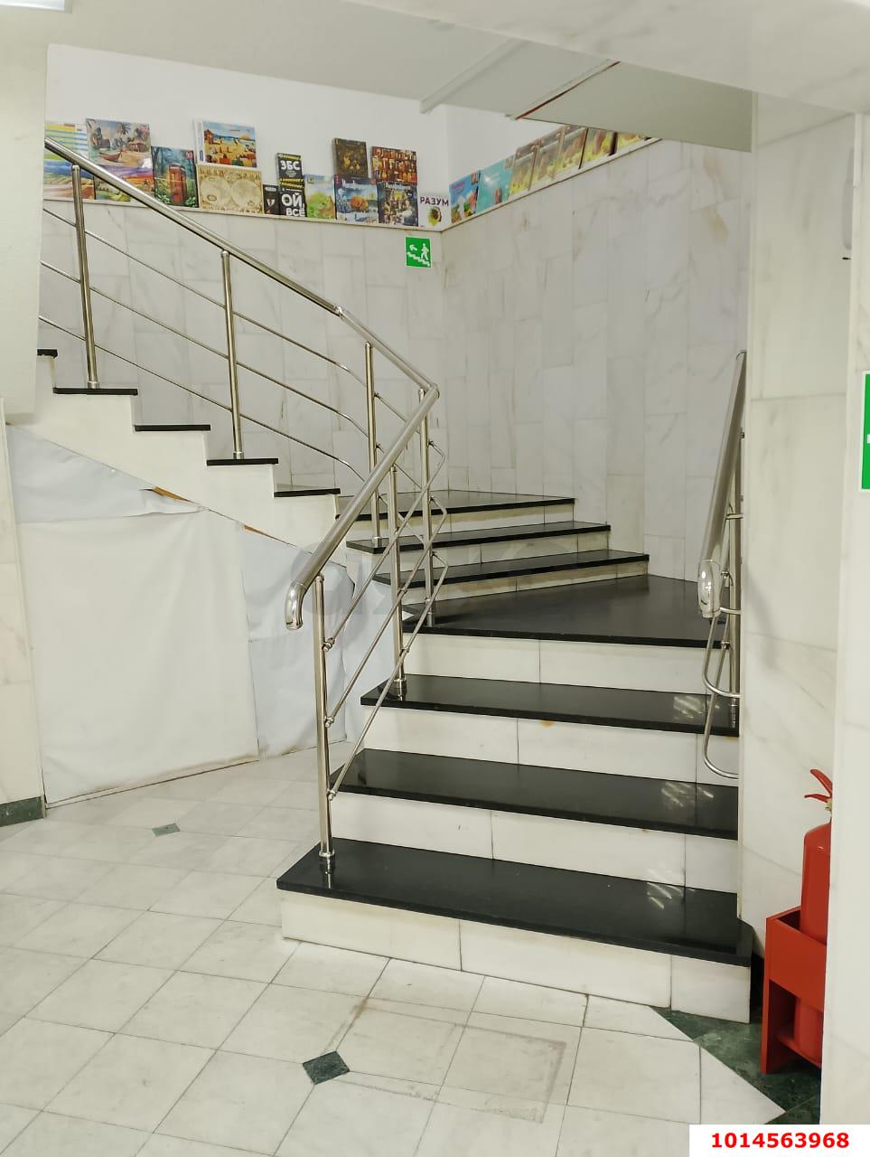 Фото №6: Торговое помещение 311 м² - Краснодар, Западный внутригородской округ, ул. Красная, 65
