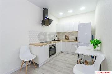 Фото №1: 2-комнатная квартира 58 м² - Краснодар, мкр. жилой комплекс Титаны, б-р Адмирала Пустошкина, 11/1