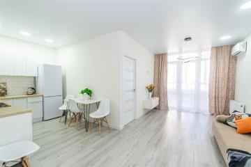 Фото №2: 2-комнатная квартира 47 м² - Краснодар, мкр. жилой комплекс Титаны, б-р Адмирала Пустошкина, 11/1