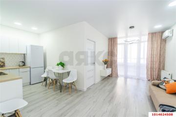 Фото №2: 2-комнатная квартира 58 м² - Краснодар, мкр. жилой комплекс Титаны, б-р Адмирала Пустошкина, 11/1